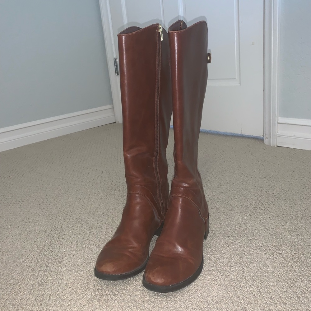 brown riding boots